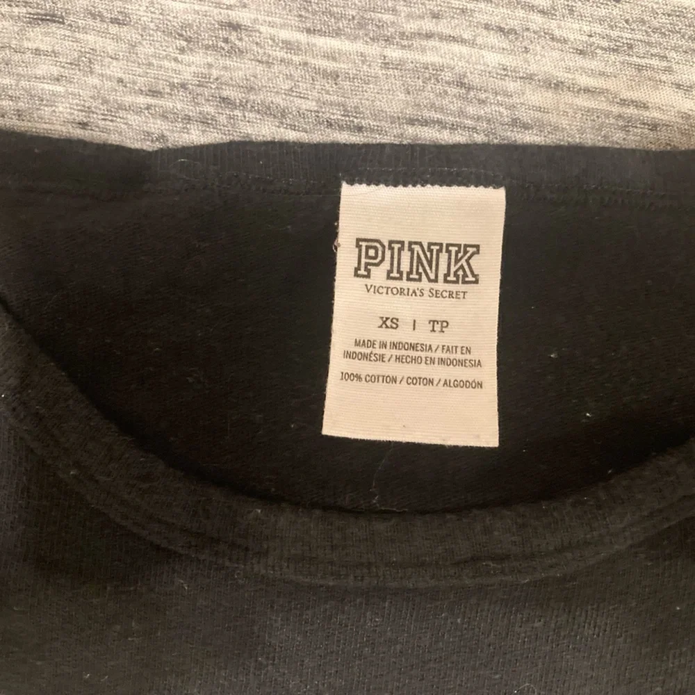 VS PINK 3/4 sleeve black and white with sequins SHIRT size XS - Picture 2 of 4